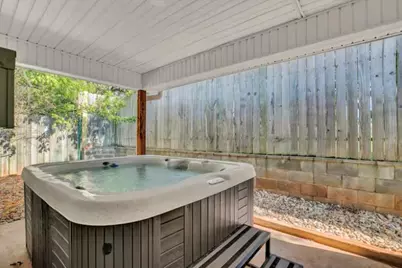 907 Hill St, Fredericksburg, TX 78624 - Photo 43