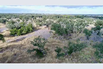 290 Stallion Dr, Harper, TX 78631 - Photo 3