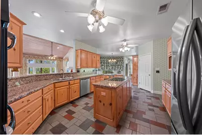 125 Crestline Dr, Kerrville, TX 78028 - Photo 15