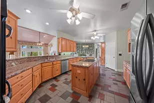 125 Crestline Dr, Kerrville, TX 78028 - Photo 15