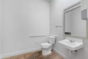 408-410 W Main St, Fredericksburg, TX 78624 - Photo 21