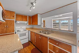 1341 Thrill Hill Rd, Mountain Home, TX 78058 - Photo 9