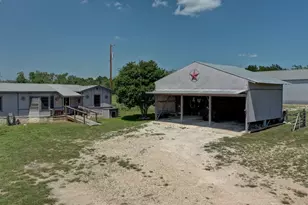 1341 Thrill Hill Rd, Mountain Home, TX 78058 - Photo 5