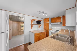 1341 Thrill Hill Rd, Mountain Home, TX 78058 - Photo 7