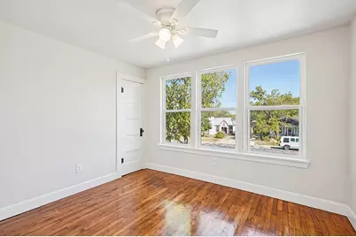 1513 Jefferson St, Kerrville, TX 78028 - Photo 27