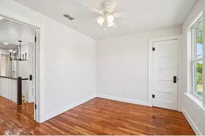 1513 Jefferson St, Kerrville, TX 78028 - Photo 29