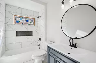 1513 Jefferson St, Kerrville, TX 78028 - Photo 21