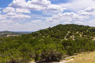 284 Dark Sky Path, Kerrville, TX 78028 - Photo 5