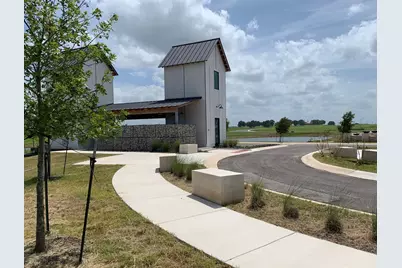 312 Interlaken St., Fredericksburg, TX 78624 - Photo 7