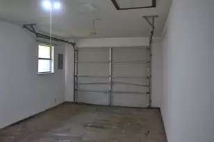 204 Green Meadows Ln, Fredericksburg, TX 78624 - Photo 15