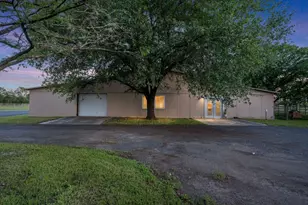 25 Zoeller Ln, Boerne, TX 78006 - Photo 13