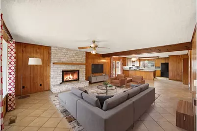 959 S Eagle St, Fredericksburg, TX 78624 - Photo 33