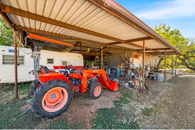 959 S Eagle St, Fredericksburg, TX 78624 - Photo 53