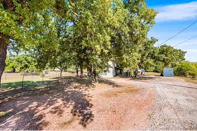 959 S Eagle St, Fredericksburg, TX 78624 - Photo 89