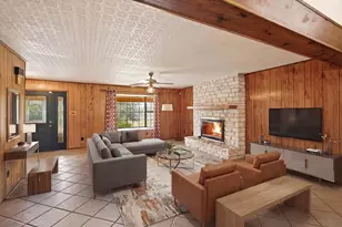 959 S Eagle St, Fredericksburg, TX 78624 - Photo 31