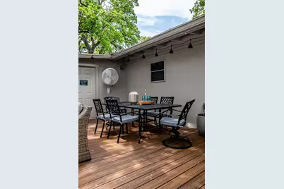 803 W Travis St, Fredericksburg, TX 78624 - Photo 37