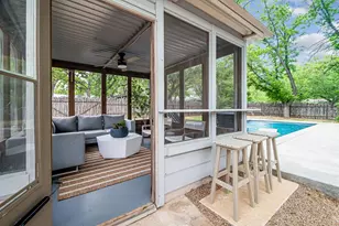 803 W Travis St, Fredericksburg, TX 78624 - Photo 43