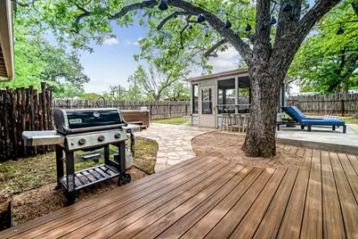 803 W Travis St, Fredericksburg, TX 78624 - Photo 53