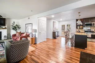 803 W Travis St, Fredericksburg, TX 78624 - Photo 17