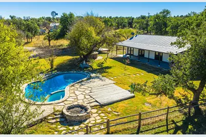 28 Ruger Rd, Fredericksburg, TX 78624 - Photo 1