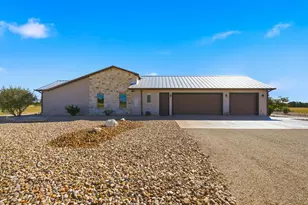 601 Garrison Rd, Fredericksburg, TX 78624 - Photo 47