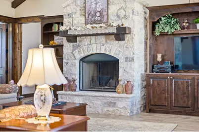 601 Garrison Road, Fredericksburg, TX 78624 - Photo 9