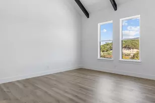 1827 N Foothills Dr, Kerrville, TX 78028 - Photo 15