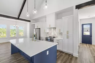 1827 N Foothills Dr, Kerrville, TX 78028 - Photo 29