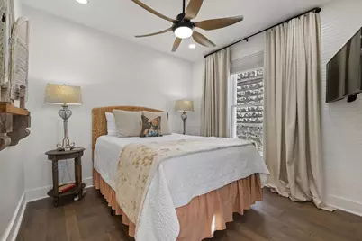 119 W San Antonio St, Fredericksburg, TX 78624 - Photo 21