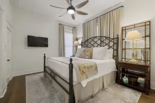 119 W San Antonio St, Fredericksburg, TX 78624 - Photo 15