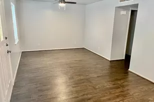 103 Trailmoor, Fredericksburg, TX 78624 - Photo 3