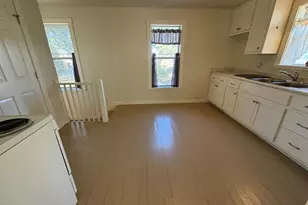 605 S Washington St, Fredericksburg, TX 78624 - Photo 7