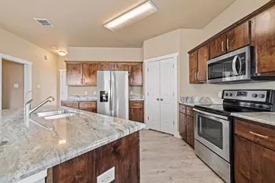 216 Riley Lane, Fredericksburg, TX 78624 - Photo 5