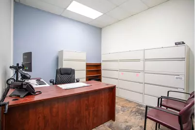 1603 E Main St, Fredericksburg, TX 78624 - Photo 13