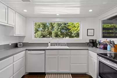 102 Ranchview, Johnson City, TX 78636 - Photo 19