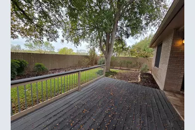 323 Chase Oaks Place, Fredericksburg, TX 78624 - Photo 19