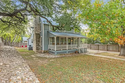 207 S Cherry St, Fredericksburg, TX 78624 - Photo 29
