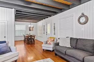 207 S Cherry St, Fredericksburg, TX 78624 - Photo 11