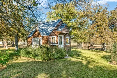 230 Lakewood Lane, Fredericksburg, TX 78624 - Photo 11