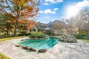 230 Lakewood Ln, Fredericksburg, TX 78624 - Photo 3