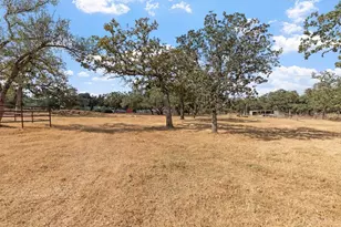 2747 Lower Crabapple Rd, Fredericksburg, TX 78624 - Photo 43