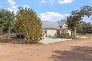 2747 Lower Crabapple Rd, Fredericksburg, TX 78624 - Photo 43