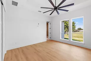 214 Woodcrest, Fredericksburg, TX 78624 - Photo 11