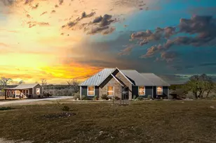 612 Sugar Creek Trail, Fredericksburg, TX 78624 - Photo 1