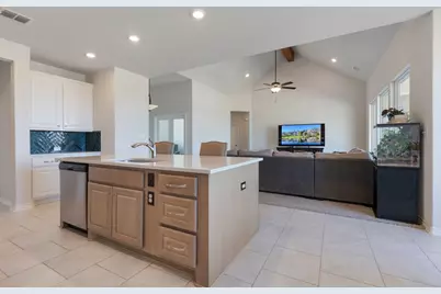 612 Sugar Creek Trail, Fredericksburg, TX 78624 - Photo 17