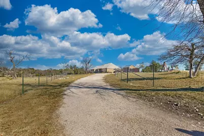 612 Sugar Creek Trail, Fredericksburg, TX 78624 - Photo 13