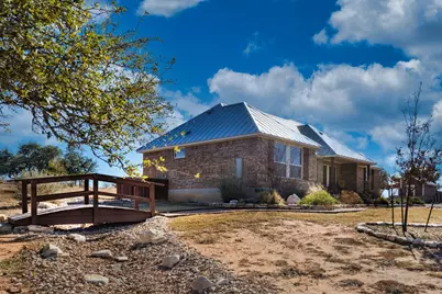 612 Sugar Creek Trail, Fredericksburg, TX 78624 - Photo 5