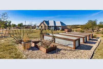 612 Sugar Creek Trail, Fredericksburg, TX 78624 - Photo 9