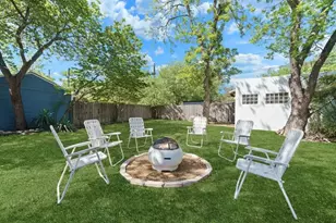 409 W Water St, Kerrville, TX 78028 - Photo 27