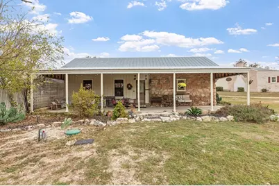 1447 Royal Oaks Loop, Fredericksburg, TX 78624 - Photo 35